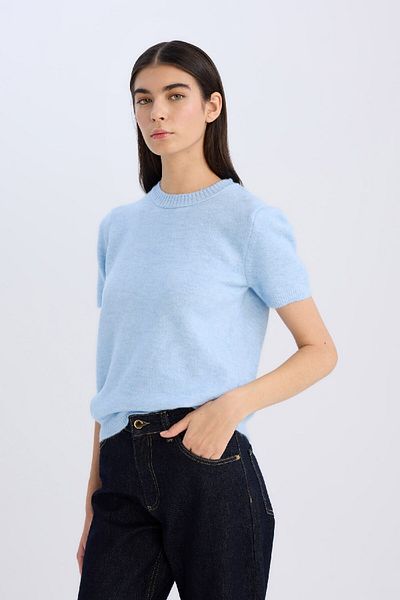 DeFacto Pulover de tricotaj cu decolteu obișnuit - Tricou cu mânecă scurtă E3214AX24WN
