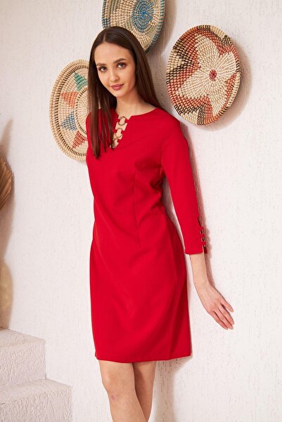 Darlin Moda Kadın Kırmızı Metal Aksesuar Detaylı Abiye Elbise Dm1014