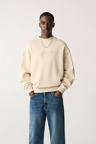 Pull Bear Men Sweatshirts Styles Prices Trendyol