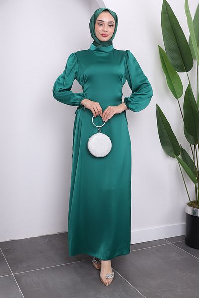 İmajButik Σατέν βραδινό φόρεμα - Σμαραγδένιο πράσινο και λεπτομέρεια στο πλάι