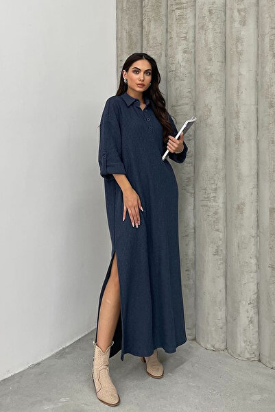 Ortaya Çık Синя трикотажна сукня з розрізом