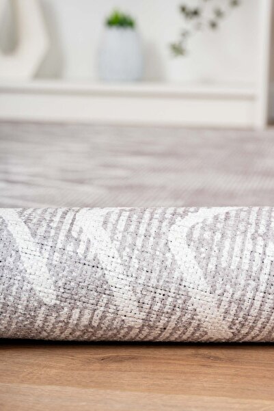 Serente Home Scandinavian Patterned Washable Non-Slip Base Chenille Beige Entrance Carpet 4013