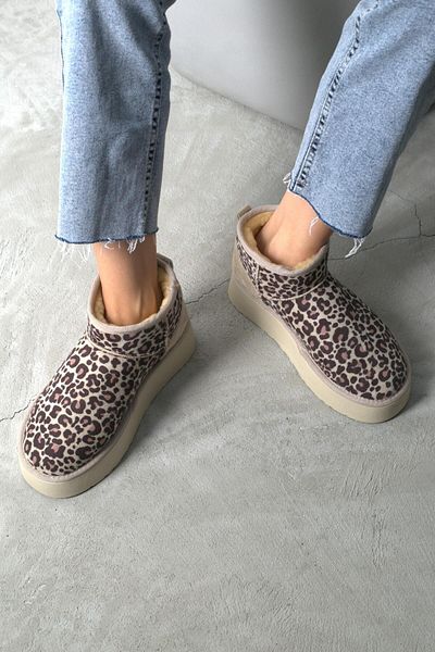 Beyond Μπεζ Leopard Print Ultra Mini Suede Boots - Ψηλή σόλα, Γούνινη Εσωτερική Επιφάνεια, 4,5cm BYNDUM02