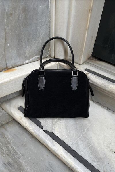 LEONAS Suede Basic Look Women's Hand and Shoulder Bag Elsa Black