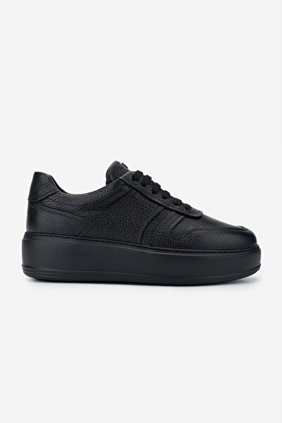 Valmenti Women's Black Floater Sneakers & Sports Shoes