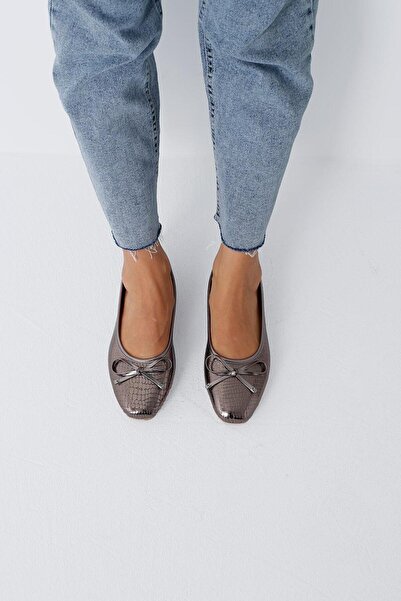 Beyond Platinaste ženske balerine sa mašnom Koža Baletanke - BYNDBLRN01