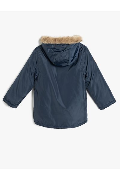Koton Faux Fur Detailed Zippered Cap Pocket Hooded Coat