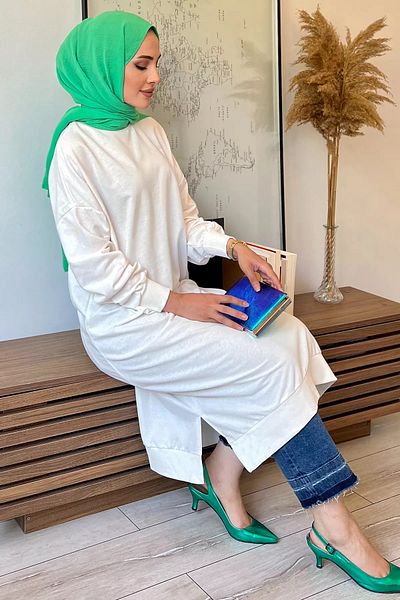 julude White Crew Neck Side Slit Hijab Tunic