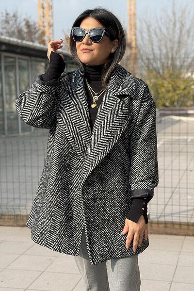 Suzi butik Culoare alb-negru Boucle Fishtail Model Oversize Dimensiune standard Căptușit Palton scurt 9526