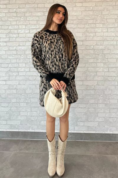 GÜLSELİ Black and Beige Women's Leopard Pattern Skirted Knitwear Set