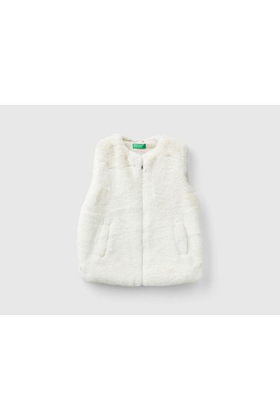 United Colors of Benetton Girl's Ecru Fur Vest with Zipper Closure and Front Pocket