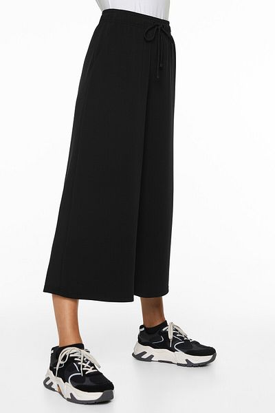 Oysho Soft Textured Modal Wide Leg Cropped Pants