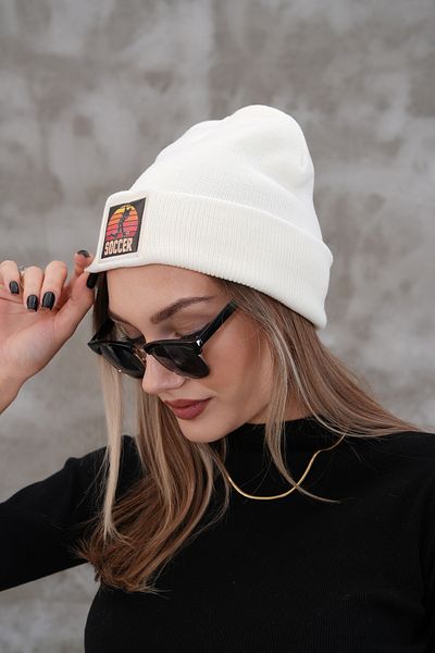 Glove workshop Unisex Beanie Beanie (Soccer) with Acrylic Knitted Logo - Cream