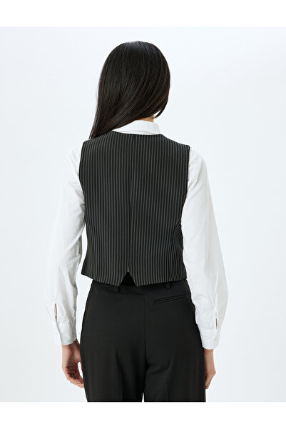 Koton Düğmeli V Yaka Çizgili Blazer Yelek