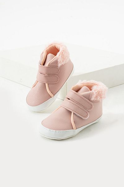 yummy kids Non-Slip Sole Plush Velcro Comfortable Baby First Step Booties