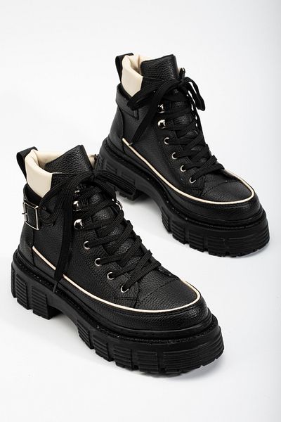 Tonny Black Schwarze Damen-Schnürstiefel mit hoher Polysohle und seitlicher Schnalle