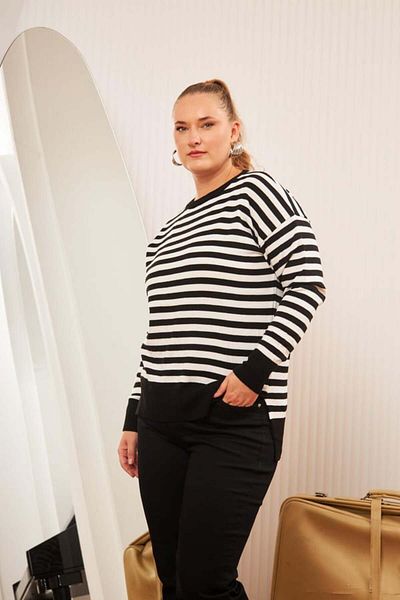 RMG Women's Rmg Large Size Stripes Cycling Collar Front Short Back Long Knitting Sweater