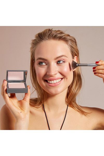 alix avien paris POWDER HIGHLIGHTER PINK