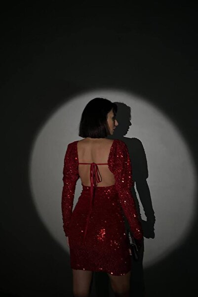 Deafox Kırmızı Kolları Volanlı Göğüs Ve Sırt Dekolteli Pulpayet İşlemeli Kadife Elbise