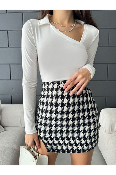 Fav Style Γυναικεία ασύμμετρη μακρυμάνικη μπλούζα με λαιμόκοψη σε λευκό χρώμα