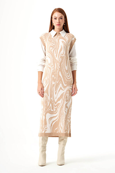 Mizalle Özel Desenli Triko Bej Elbise