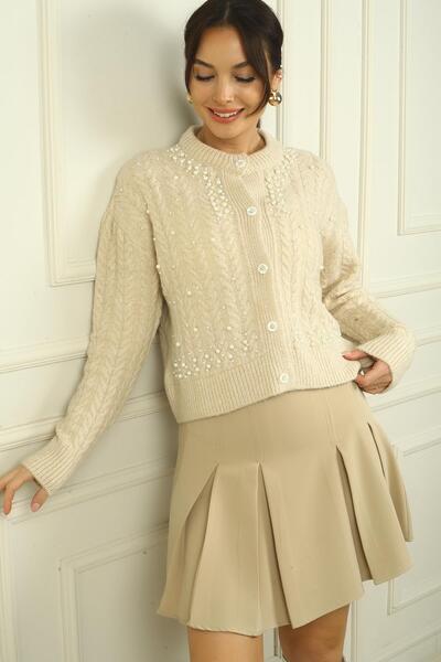 By Saygı Cardigan acrilic împletit cu perle și nasturi în față pentru femei