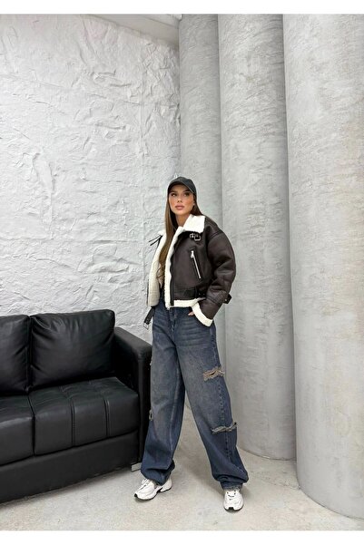 VESS MODA Πολυτελές γυναικείο παλτό σκούρο καφέ - πλαστικοποιημένο δέρμα, γούνα εσωτερικά και λεπτομέρεια ζώνης