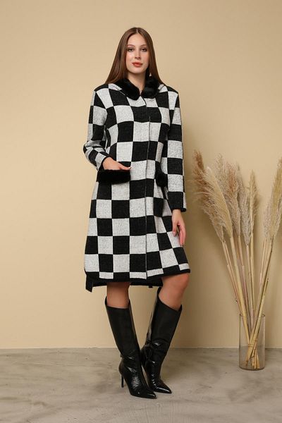 Two Mail Black Long Hrika - Fur Detailed