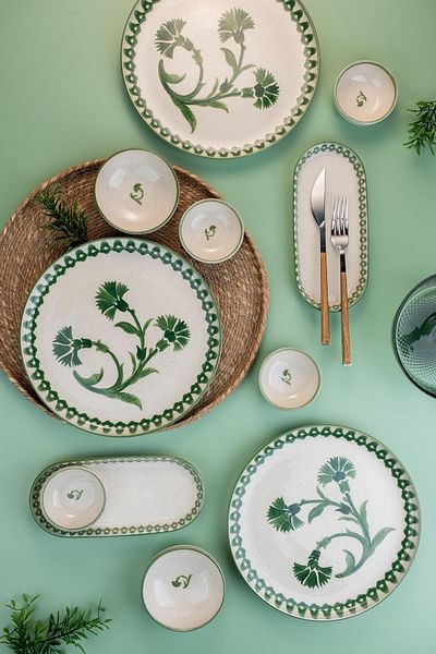 Kütahya Porselen Green Ottoman Elegance 14-Piece Breakfast Set for 6