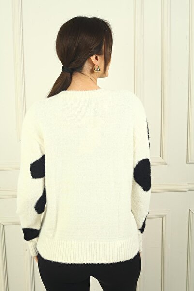 By Saygı Women's Pearl Detailed Dalmatian Soft Sweater