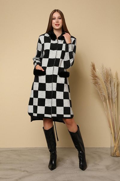 Two Mail Black Long Hrika - Fur Detailed