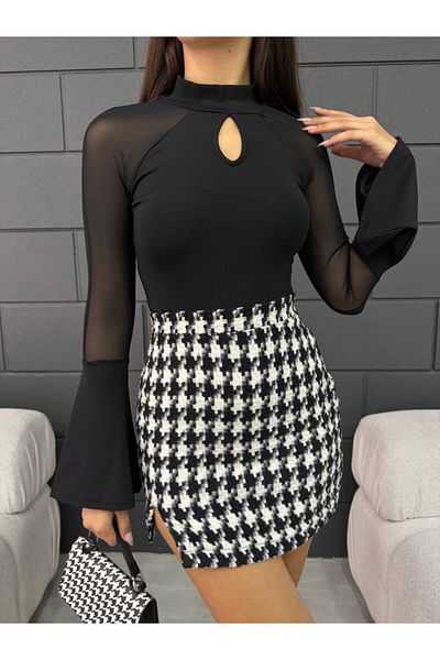 Fav Style Γυναικεία μακρυμάνικη ισπανική μπλούζα με κομμένο γιακά και λεπτομέρεια από τούλι