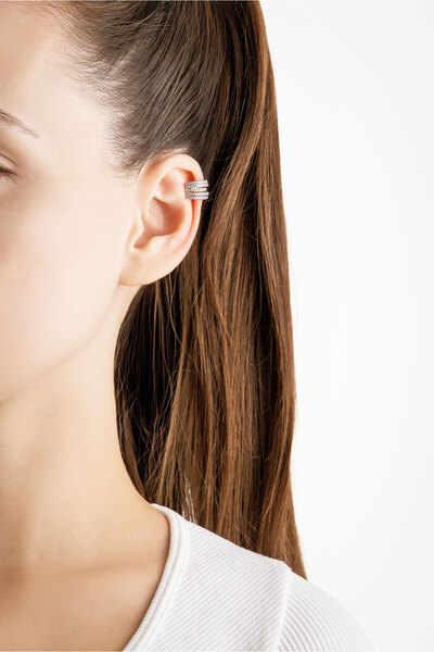 So CHIC... Minimal Yıldız  Beyaz Taşlı 18 Ayar Beyaz Altın Kaplama GümüşTek Kıkırdak Küpe