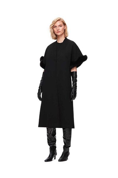 MISS DALIDA T25K-1007 Model Black Detailed Vest