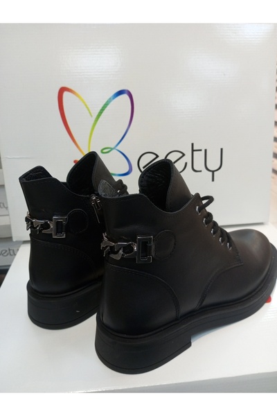 Beety siyah zincir detaylı postal bot