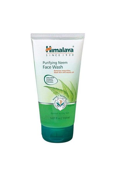 Himalaya غسول الوجه الرغوي المنقي من هيمالايا بخلاصة النيم ينتشر بسلاسة ويزيل الزيوت الزائدة والشوائب - 150 مل.