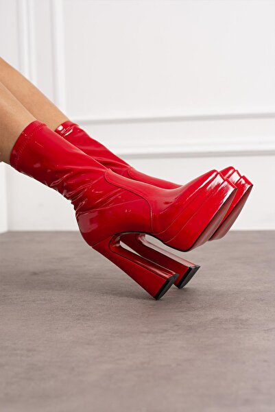 FSKOMBİN Marko Kadın Kırmızı Streç Rugan Çift Platform Özel Tasarım Topuklu Bot