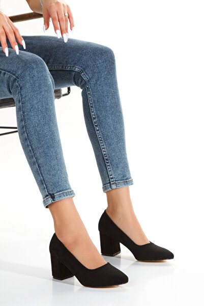 Akçetin Moda Pantofi de seară clasici, scurti, cu toc gros, din piele intoarsa