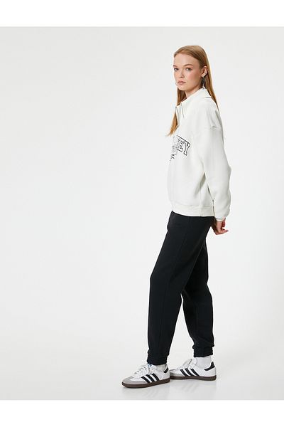 Koton Ανυψωμένο Jogger Sweatpants Άνετη εφαρμογή με ψηλόμεσες τσέπες