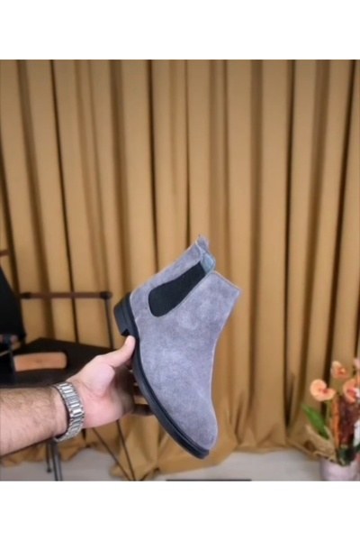 1inci Pearl Brand Chelsea Boots