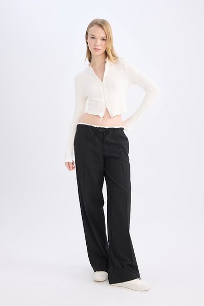 DeFacto Wide Leg - Regular Waist Collared Wide Leg Trousers E2470Ax24Wn