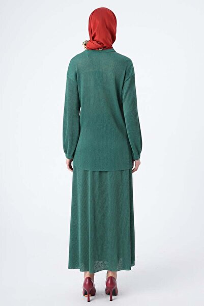 ALLDAY Μπλούζα και φούστα με πράσινη πλισέ σχισμή