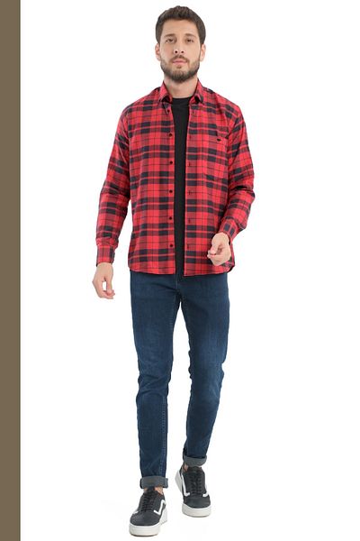 Varetta Dark Red Checked - Wide Cut Men's Shirt with Pockets