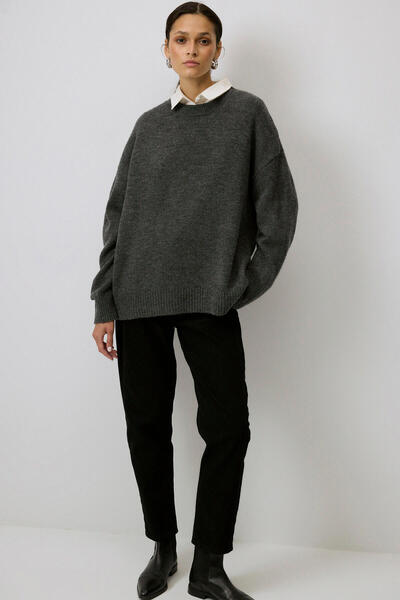 Touché Privé Едноцветен овърсайз пуловер