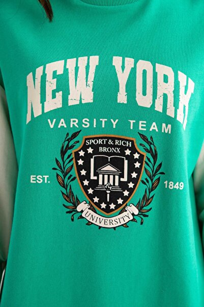 DeFacto University Printed Relax Fit Crew Φούτερ με λαιμόκοψη χιτώνα Z2073az23sp