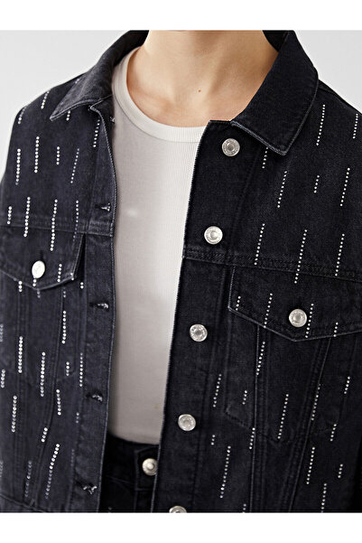 LC Waikiki Siyah Gömlek Yaka Parlak Taşlı Kadın Jean Ceket