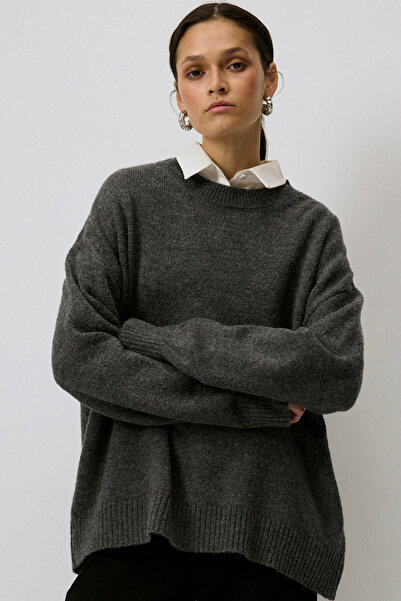 Touché Privé Едноцветен овърсайз пуловер