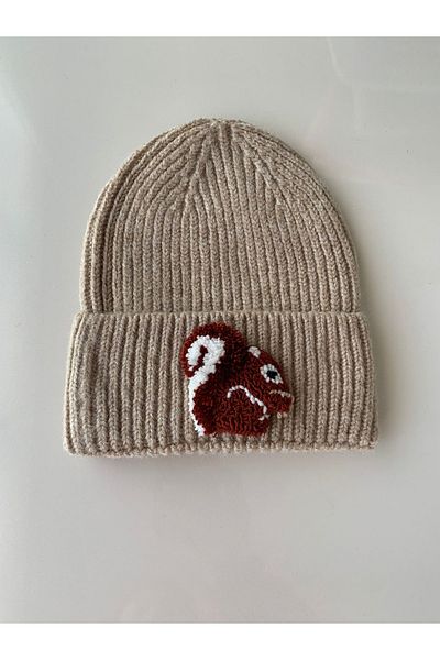 byebruketenci New Year's Beige Hat - Squirrel Punch Detailed Gift