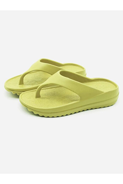 Sneak-a-Peek By Styli Textured Flip Flops