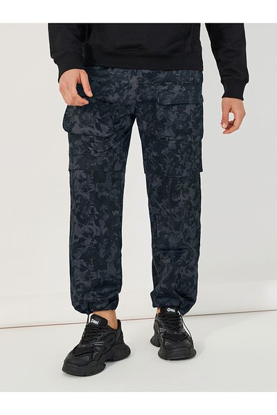 Styli Premium Camouflage Print Relaxed Fit  Cargo Pants